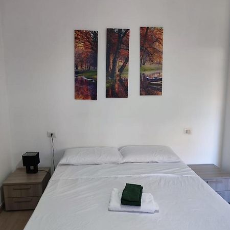 Rooms For Rent 67 ساساري المظهر الخارجي الصورة
