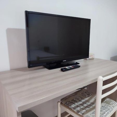 Rooms For Rent 67 ساساري المظهر الخارجي الصورة