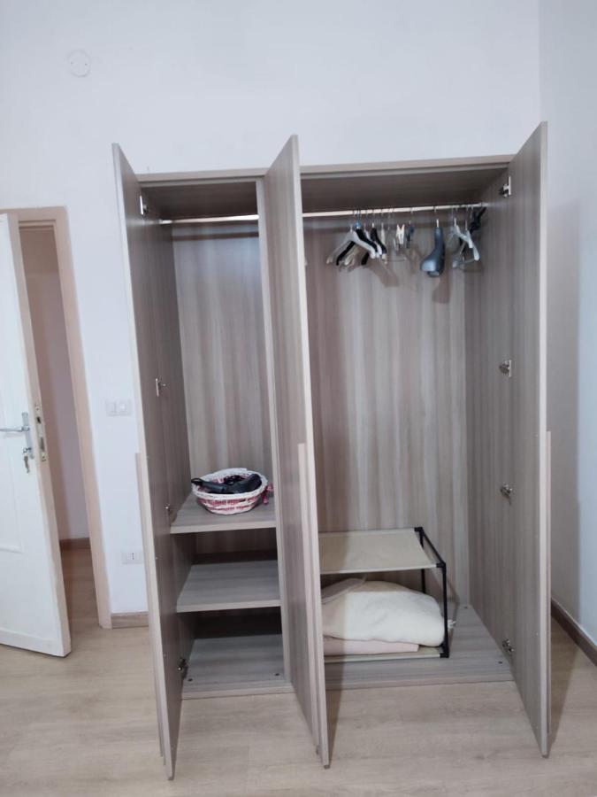 Rooms For Rent 67 ساساري المظهر الخارجي الصورة