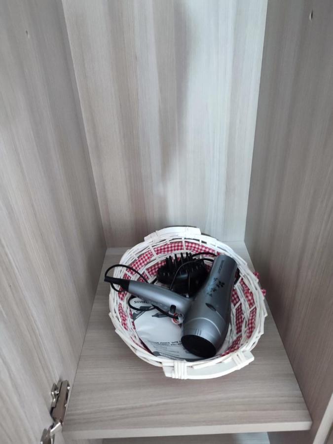 Rooms For Rent 67 ساساري المظهر الخارجي الصورة