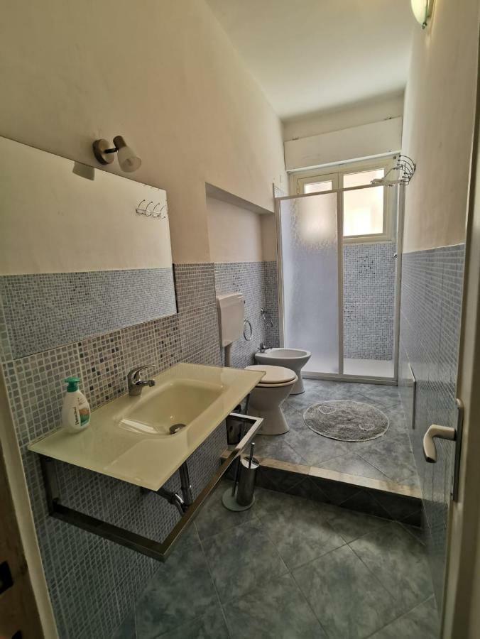 Rooms For Rent 67 ساساري المظهر الخارجي الصورة